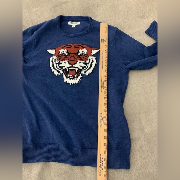 GOOD THREADS MENS SOFT COTTON CREWNECK COUGAR SWEATER SIZE M - Picture 6 of 8